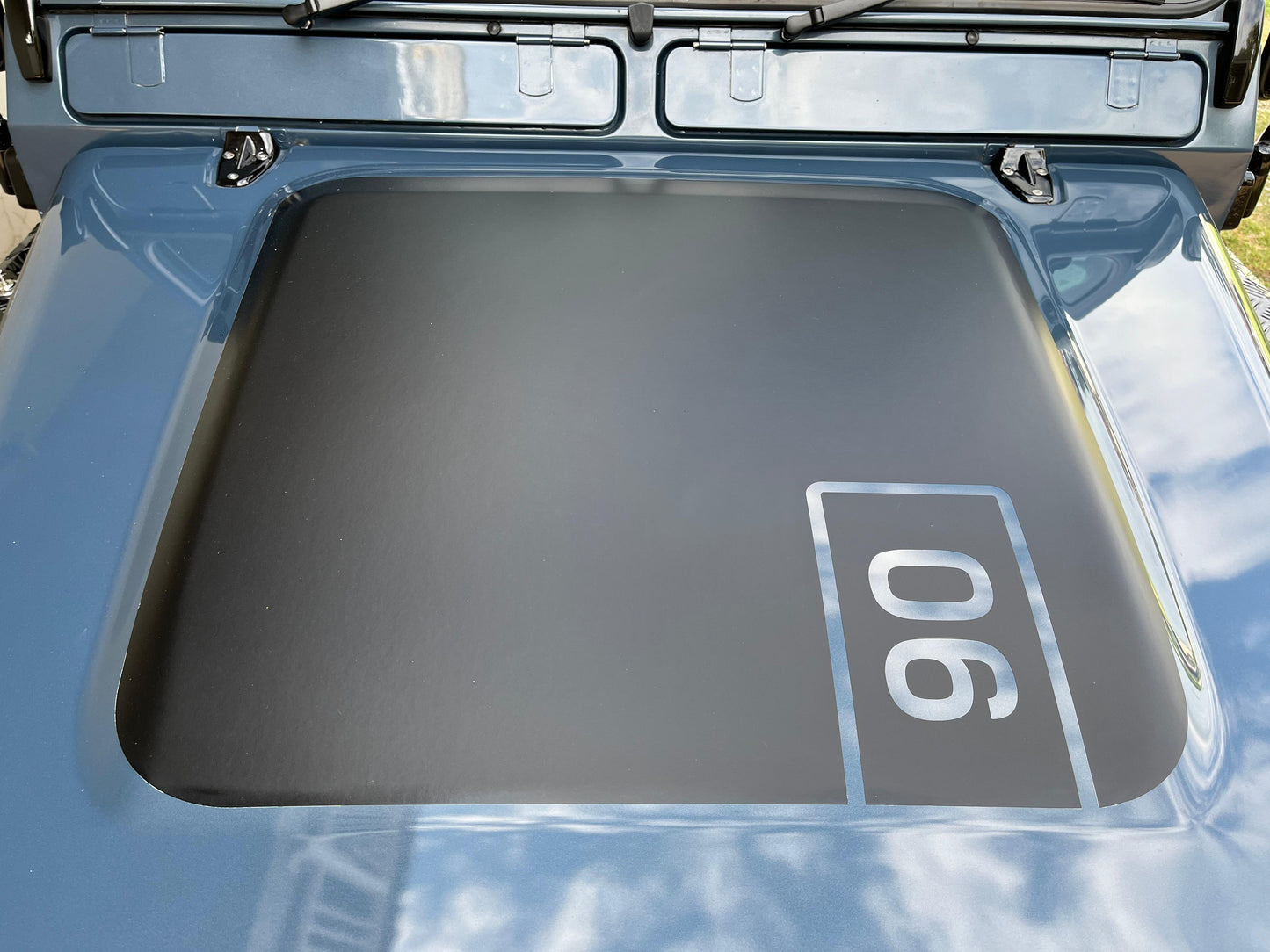 Top of Bonnet Decal - Defender 90